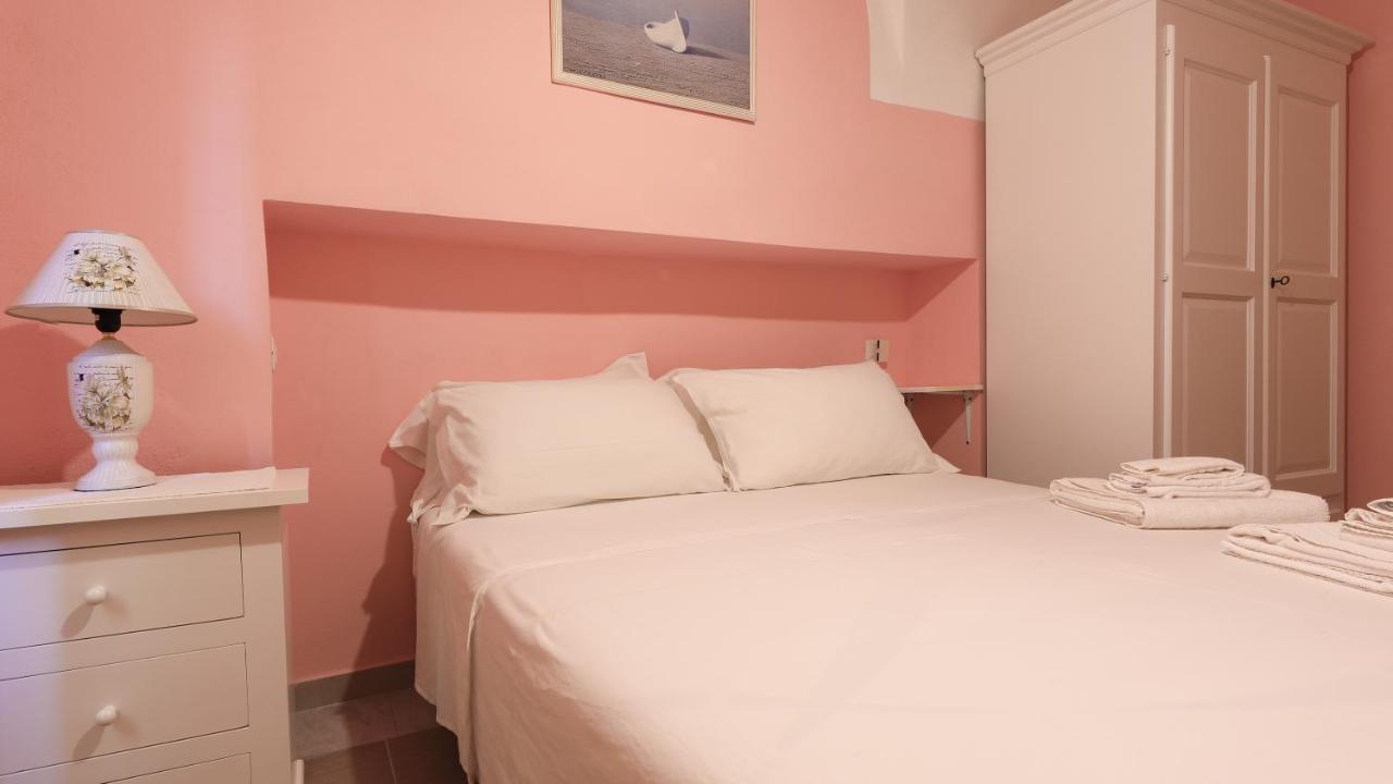 S'Apposentu Bosa Exterior foto